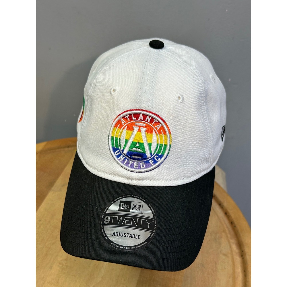 Atlanta United FC OSFA White Pride 9TWENTY Adjustable Cap New Era Stitched